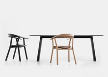 Charger l'image dans la galerie, Esstisch Rhomb von Prostoria – Design trifft auf Handwerkskunst