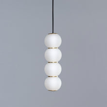 Load the image into the gallery viewer, Formagenda Pearls Suspension - 34 cm, Pendelleuchte mit Glaskugeln