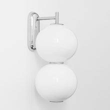 Load the image into the gallery viewer, Formagenda Pearls Wall, Wandleuchte mit Glaskugeln
