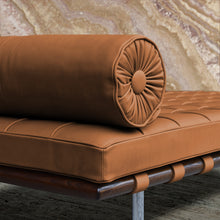 Carica l'immagine nel visualizzatore di Gallery, Knoll Barcelona Daybed Relax, Ludwig Mies van der Rohe 1929