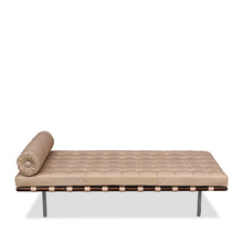 Carica l'immagine nel visualizzatore di Gallery, Knoll Barcelona Daybed Relax, Ludwig Mies van der Rohe 1929