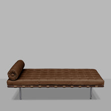 Carica l'immagine nel visualizzatore di Gallery, Knoll Barcelona Daybed Relax, Ludwig Mies van der Rohe 1929