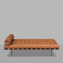 Carica l'immagine nel visualizzatore di Gallery, Knoll Barcelona Daybed Relax, Ludwig Mies van der Rohe 1929