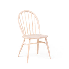 Load the image into the gallery viewer, L.Ercolani Holzstuhl im Windsor Stil - Modell Utility Chair