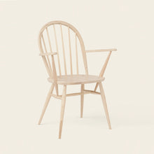 Load the image into the gallery viewer, L.Ercolani Holzstuhl im Windsor Stil - Modell Utility Chair