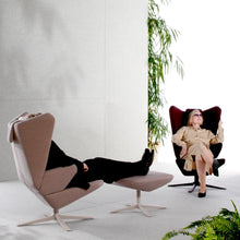 Carica l'immagine nel visualizzatore di Gallery, Trifidae Sessel – Drehbarer Designer-Sessel mit floraler Geometrie