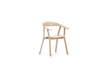 Load the image into the gallery viewer, Prostoria Rhomb Stuhl – Designstuhl aus Massivholz mit Armlehnen