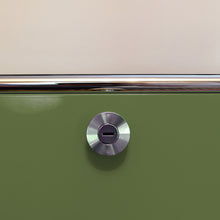 Lade das Bild in den Galerie-Viewer, USM Haller Sideboard mit vier Klappen B1523 x H740 x T373mm - Olivgrün