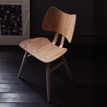 Load the image into the gallery viewer, L.Ercolani Holzstuhl - Butterfly Chair, der Schmetterling