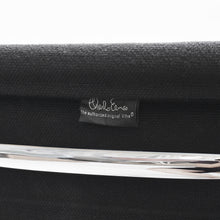 Carica l'immagine nel visualizzatore di Gallery, vitra Eames EA108 Aluminium Chair - drehbarer Bürostuhl mit Armlehnen