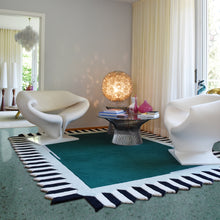 Load the image into the gallery viewer, Artifort - Ribbon Chair F582 by Pierre Paulin, 1966