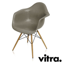Load the image into the gallery viewer, Vitra - Eames Fiberglass Armchair DAW, base ash, honey colored & other colors