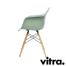 Load the image into the gallery viewer, Vitra - Eames Fiberglass Armchair DAW, base ash, honey colored & other colors