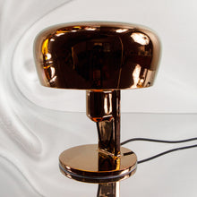 Lade das Bild in den Galerie-Viewer, Formagenda Coppola, Tischleuchte aus Keramik