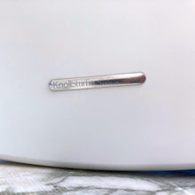 Charger l'image dans la galerie, Knoll Saarinen Tulip Esstisch weiss, rund ø 120 cm