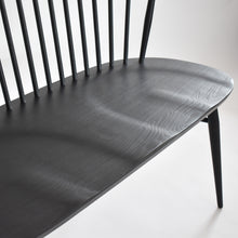 Carica l'immagine nel visualizzatore di Gallery, L.Ercolani Loveseat Sitzbank aus massiver Esche