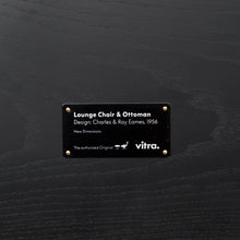 Lade das Bild in den Galerie-Viewer, Vitra Eames Lounge Chair, schwarz / schwarz, Esche schwarz, Leder Premium F Nero (XL / Neue Maße)