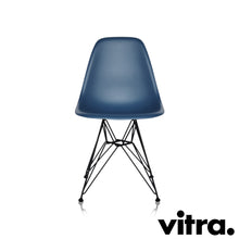 Afbeelding in Gallery-weergave laden, Vitra Eames Plastic Side Chair RE DSR, Untergestell schwarz (outdoor tauglich) & weitere Farben