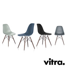 Carica l'immagine nel visualizzatore di Gallery, Vitra Eames Plastic Side Chair DSW, Untergestell Ahorn, dunkel & weitere Farben