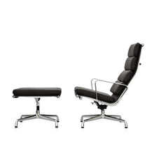 Lade das Bild in den Galerie-Viewer, Vitra Eames Soft Pad Chair EA 222 + Stool EA 223 - Set Angebot