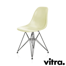 Lade das Bild in den Galerie-Viewer, vitra Eames Fiberglass Side Chair DSR, Untergestell schwarz & weitere Farben