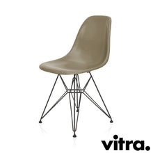 Lade das Bild in den Galerie-Viewer, vitra Eames Fiberglass Side Chair DSR, Untergestell schwarz & weitere Farben