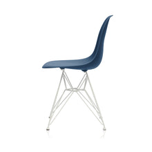 Load the image into the gallery viewer, Vitra – Eames Plastic Side Chair DSR, base white & other colors