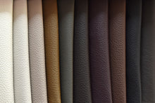 Charger l'image dans la galerie, B-Line Pouf ESA, der Sechseck Hocker - Design Kazuhide Takahama, 1968