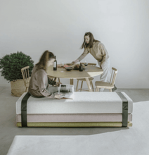 Load the image into the gallery viewer, Prostoria Bavul – Bank und Bett in einem stilvollen Design
