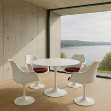Charger l'image dans la galerie, Knoll Saarinen Tulip Esstisch weiss, rund ø 120 cm
