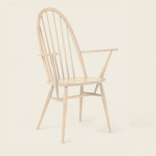 Lade das Bild in den Galerie-Viewer, L.Ercolani Holzstuhl im Windsor Stil - Modell Utility Chair
